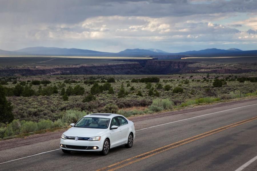  Volkswagen Jetta Hybrid 2012 года  (фото 87 из 133)